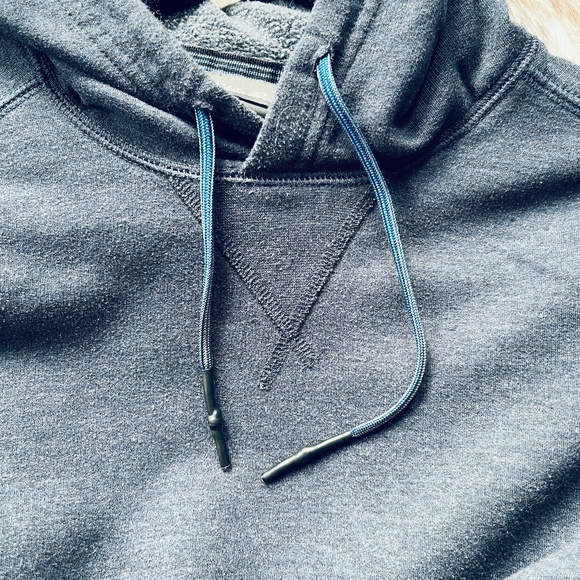 Eddie Bauer Men's Everyday Pullover Hoodie (M) - Picture 4 of 8